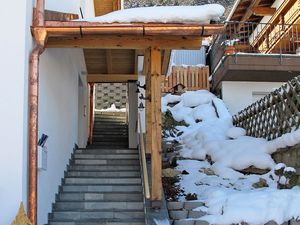 23850794-Ferienwohnung-8-Mayrhofen-300x225-5