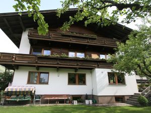 23851741-Ferienwohnung-11-Mayrhofen-300x225-1