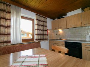 23856741-Ferienwohnung-8-Mayrhofen-300x225-4