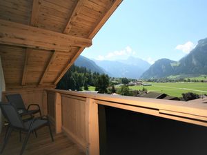 23859923-Ferienwohnung-5-Mayrhofen-300x225-4