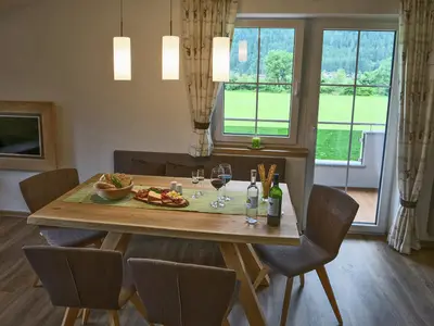 DiningRoom