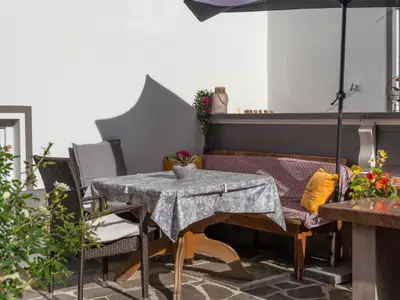 Terrasse / Balkon