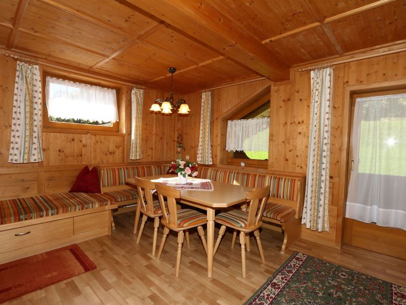 23288491-Ferienwohnung-7-Mayrhofen-800x600-2