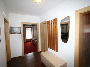 23839643-Ferienwohnung-4-Mayrhofen-300x225-2