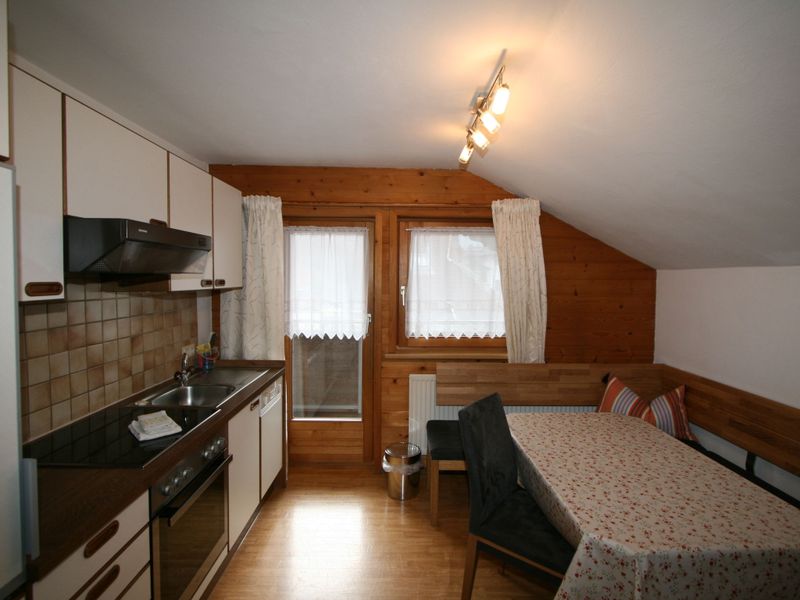 23842342-Ferienwohnung-4-Mayrhofen-800x600-2