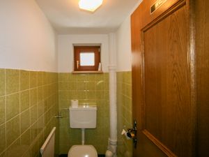 23851359-Ferienwohnung-6-Mayrhofen-300x225-3