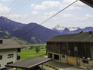 23851372-Ferienwohnung-11-Mayrhofen-300x225-2