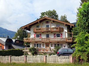 23846990-Ferienwohnung-12-Mayrhofen-300x225-5