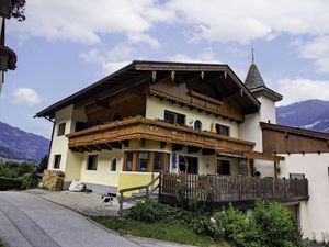 23846675-Ferienwohnung-10-Mayrhofen-300x225-5