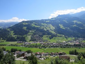 23846233-Ferienwohnung-5-Mayrhofen-300x225-2