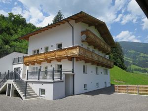 23867809-Ferienwohnung-6-Mayrhofen-300x225-5