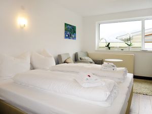 23850767-Ferienwohnung-3-Mayrhofen-300x225-2