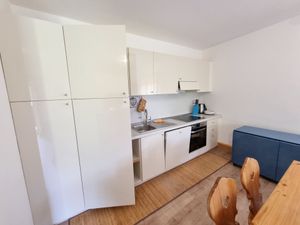 23298058-Ferienwohnung-5-Mazzin-300x225-3