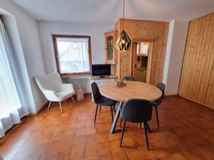 23988327-Ferienwohnung-4-Mazzin-300x225-5