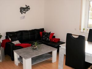 23359505-Ferienwohnung-5-Meckenbeuren-300x225-2