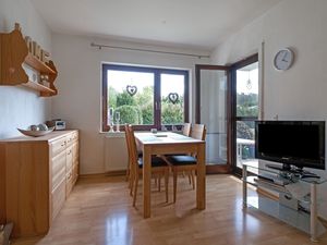 23128879-Ferienwohnung-3-Medebach-300x225-0