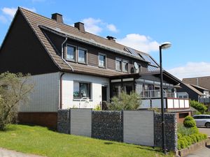 22776729-Ferienwohnung-5-Medebach-300x225-0