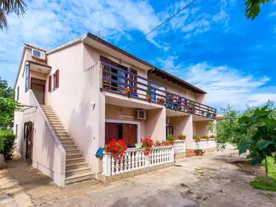 Ferienwohnung für 4 Personen (45 m²) in Medulin 1/10