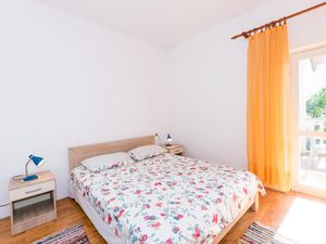 23108383-Ferienwohnung-6-Medulin-300x225-5