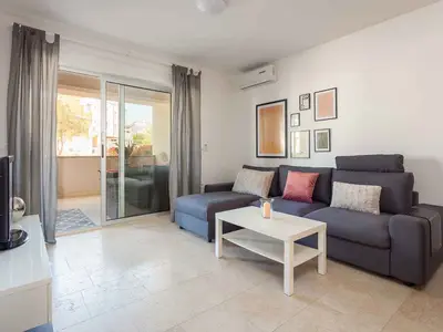 Ferienwohnung für 2 Personen (55 m²) in Medulin 1/10