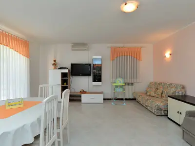 Ferienwohnung für 6 Personen (120 m²) in Medulin 4/10