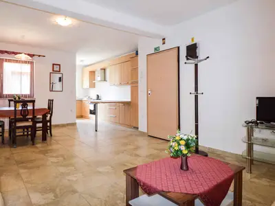 Ferienwohnung für 5 Personen (80 m²) in Liznjan 4/10