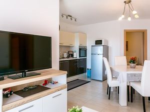 22309213-Ferienwohnung-4-Medulin-300x225-5