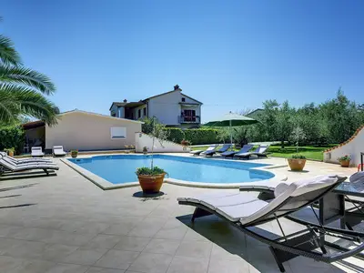 ExteriorSummer