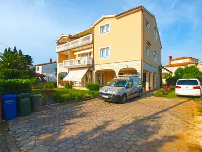 Ferienwohnung für 8 Personen (105 m²) in Medulin 8/10