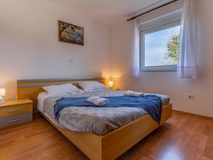 23727046-Ferienwohnung-6-Medulin-300x225-5