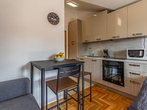 23754009-Ferienwohnung-2-Medulin-300x225-3