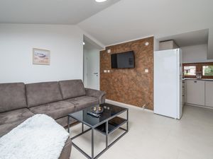 23757280-Ferienwohnung-5-Medulin-300x225-3