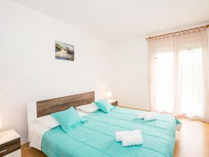 22945421-Ferienwohnung-6-Medulin-300x225-5