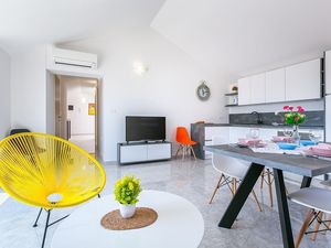 22232843-Ferienwohnung-7-Medulin-300x225-1