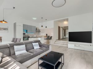 23646927-Ferienwohnung-6-Medulin-300x225-5