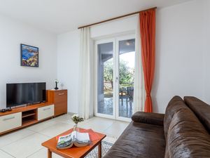 23926654-Ferienwohnung-5-Medulin-300x225-2