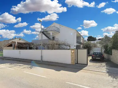 Ferienwohnung für 6 Personen (90 m²) in Medulin 1/10