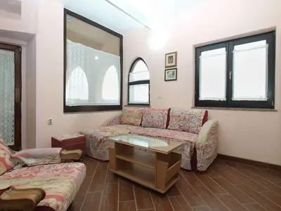 Ferienwohnung für 8 Personen (85 m²) in Medulin 1/10