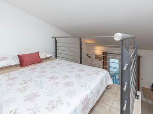 23758274-Ferienwohnung-3-Medulin-300x225-4