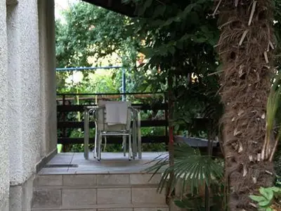 Terrasse Nr. 2