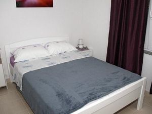 23032393-Ferienwohnung-4-Medulin-300x225-4