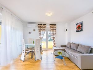 19162921-Ferienwohnung-4-Medulin-300x225-3