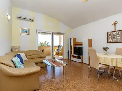 Ferienwohnung für 4 Personen (60 m²) in Liznjan 2/10