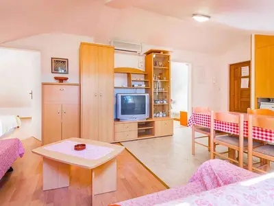 Ferienwohnung für 7 Personen (60 m²) in Medulin 5/10