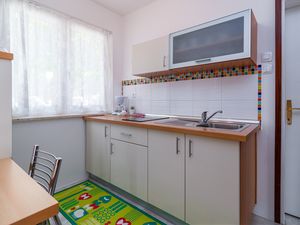 19125790-Ferienwohnung-2-Medveja-300x225-4