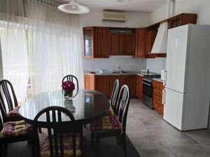 23929906-Ferienwohnung-6-Medveja-300x225-4