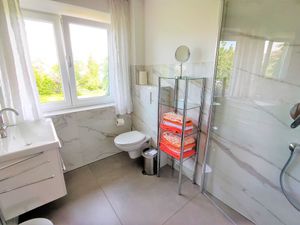 23885661-Ferienwohnung-4-Meersburg-300x225-4