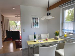 23885670-Ferienwohnung-2-Meersburg-300x225-2