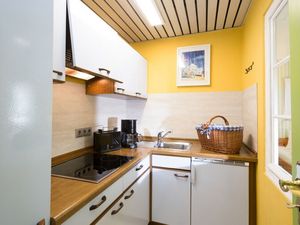 23290148-Ferienwohnung-4-Meersburg-300x225-3