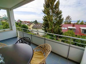 23355640-Ferienwohnung-4-Meersburg-300x225-3